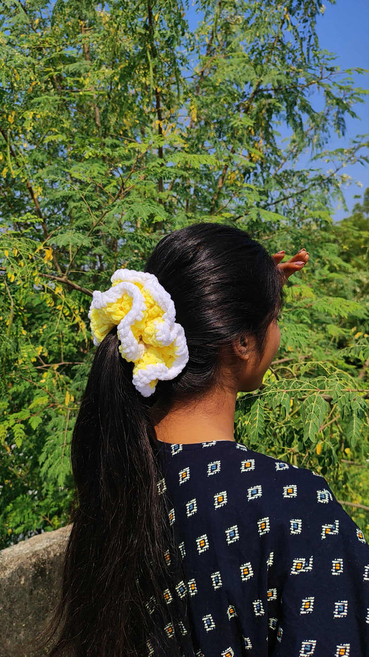 Sun-set yellow crochet srunchie