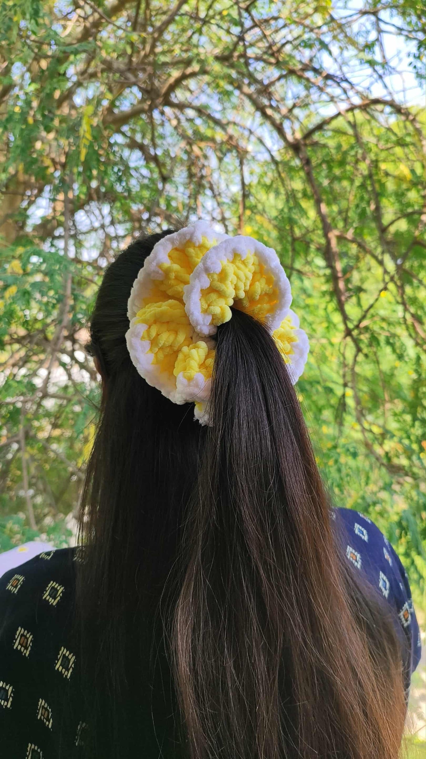 Sun-set yellow crochet srunchie